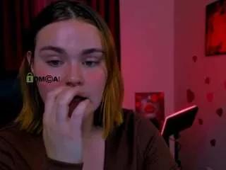 lorraine-carter on CamSoda 