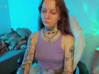 mary-xextra on CamSoda