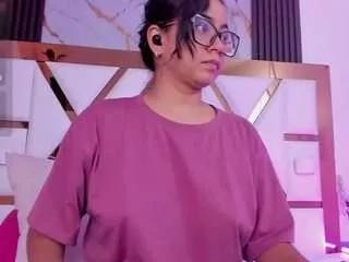 miilaklum on CamSoda 