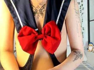 mikoosan on CamSoda