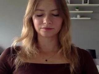 milliedesire on CamSoda 