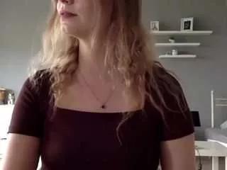 milliedesire on CamSoda 