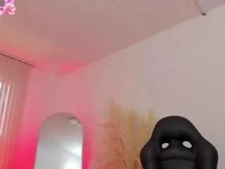 miss-brave on CamSoda 