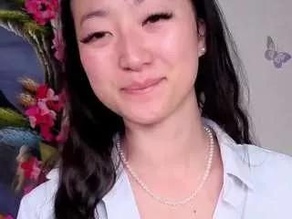 mysweetsofie on CamSoda