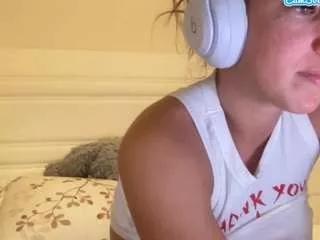 stassiethatsororitygirl on CamSoda 