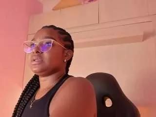 tamarazaki on CamSoda 