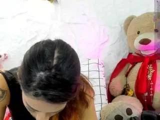 zorra-violeta on CamSoda 