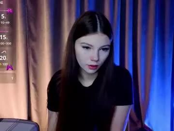 annie_smith12 on Chaturbate