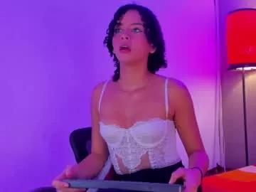 bella_rose7 on Chaturbate 