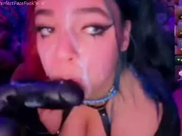 booboosperfectfacefuck on Chaturbate 