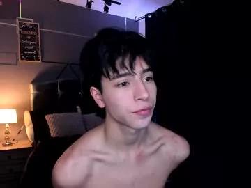 chrristopher77 on Chaturbate