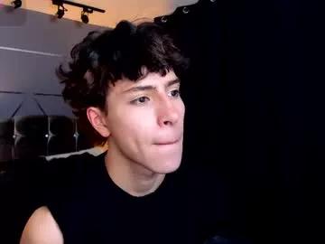 chrristopher77 on Chaturbate 