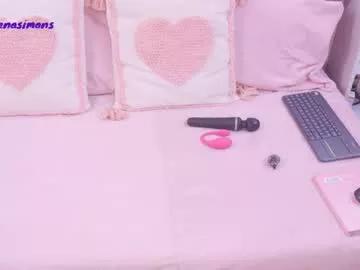 ellenasimons_ on Chaturbate