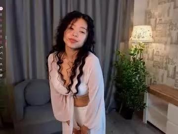 ermelindaholan on Chaturbate