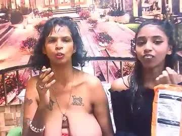 indiansexyslender4u2luv on Chaturbate 