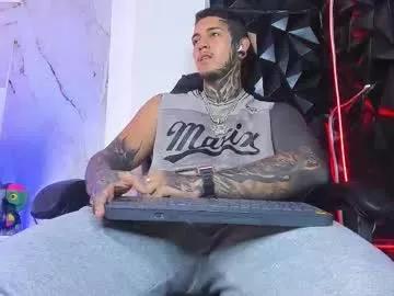 jaxxxonherd on Chaturbate 