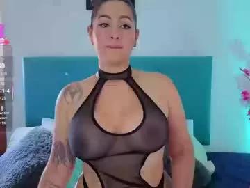 kattypaezz on Chaturbate