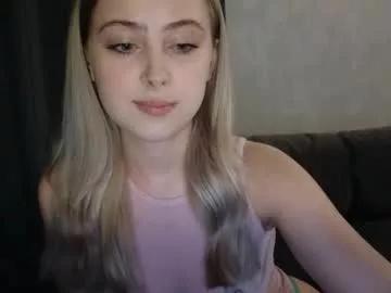 kittynchloe on Chaturbate 