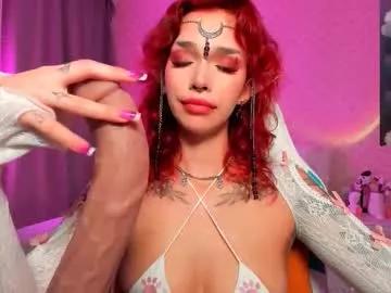 leylanoir on Chaturbate 