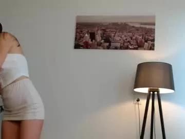little_nicole_ on Chaturbate 