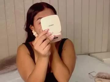 littleoliviia_ on Chaturbate 