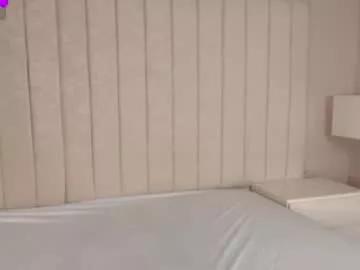 littleoliviia_ on Chaturbate 