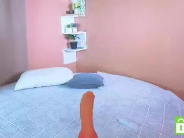 moontongue on Chaturbate 
