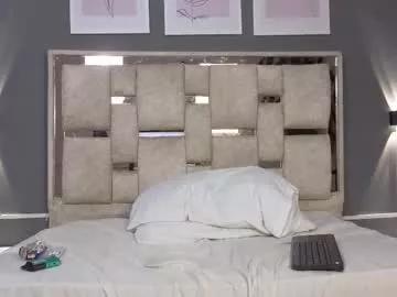 saraa_nix on Chaturbate 