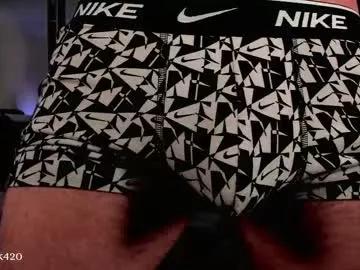 zmeek420 on Chaturbate 