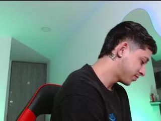 adam_keith on Flirt4Free 