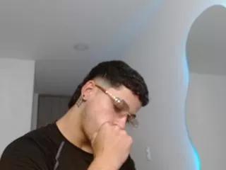 adam_keith on Flirt4Free 