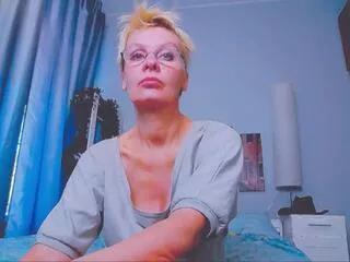 addie_lynn on Flirt4Free 