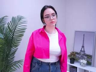 akilah_mcilwain on Flirt4Free