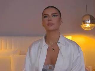 anais_a on Flirt4Free 