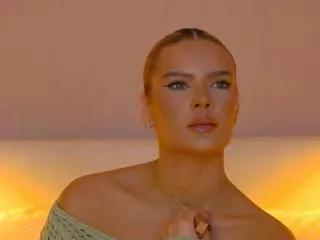 anais_a on Flirt4Free 