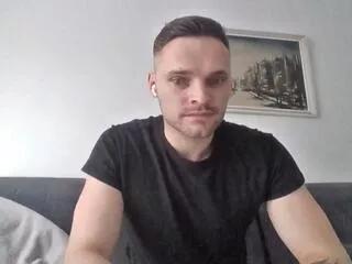 andrew_noble on Flirt4Free
