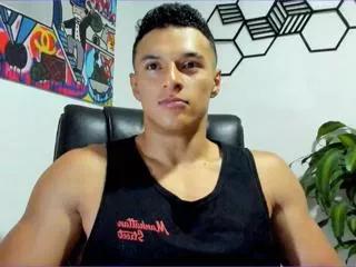derry_adams on Flirt4Free 