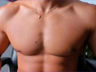 derry_adams on Flirt4Free