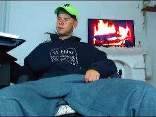 derryck on Flirt4Free 