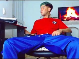 derryck on Flirt4Free 