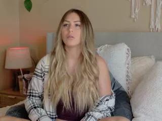 emeree_lakes on Flirt4Free 