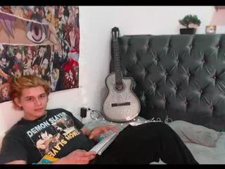 erick_lion on Flirt4Free