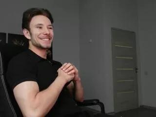 ethan_fyre on Flirt4Free
