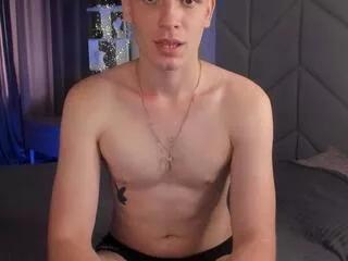 franklin_b on Flirt4Free