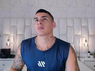 massimo_contie on Flirt4Free