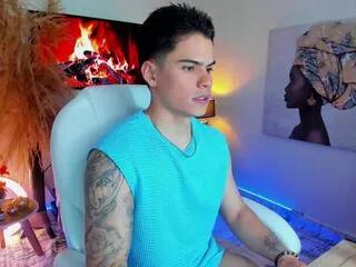 matt_andersson on Flirt4Free 