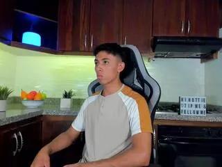 roy_storm on Flirt4Free