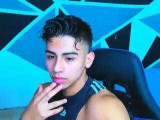 vinny_oliver on Flirt4Free 