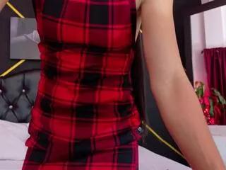 zoe_barnet on Flirt4Free