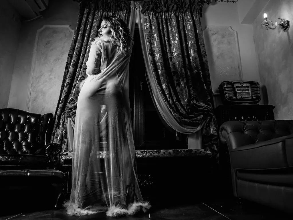 AmelieSkylar on LiveJasmin
